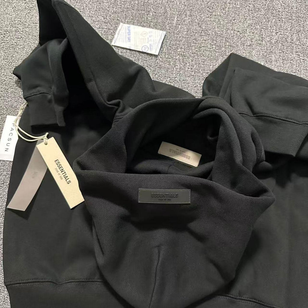 ESSENTIALS HOODIE (black)