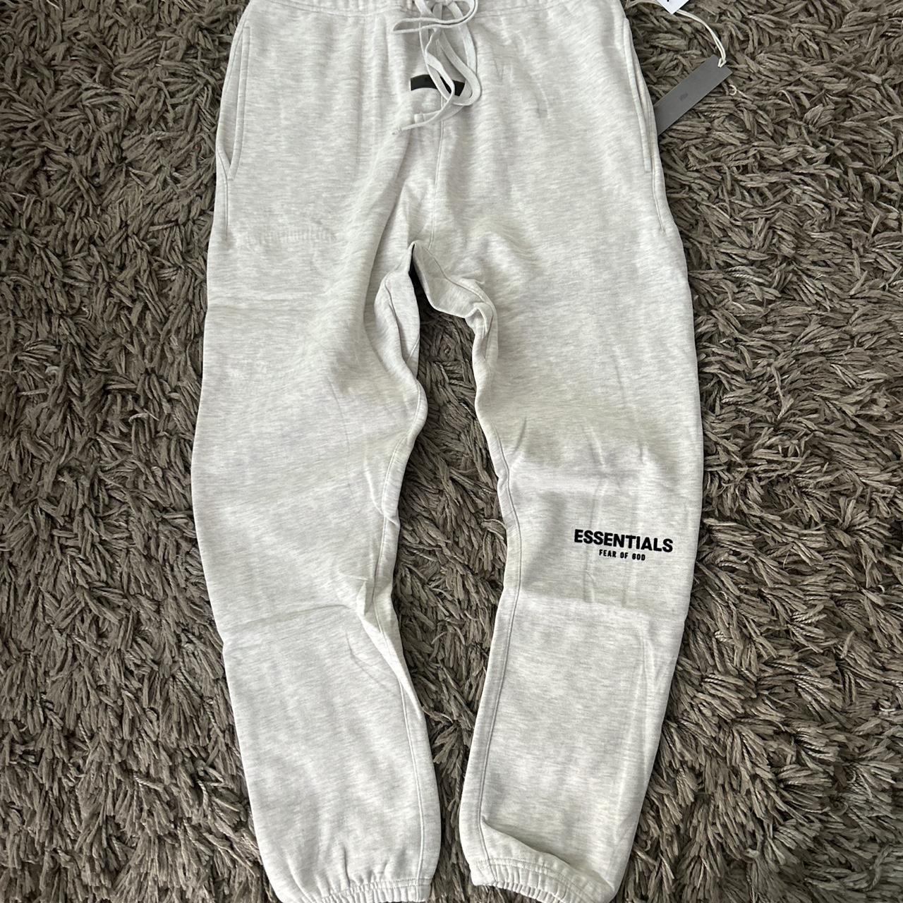Essentials Men's light oat Joggers-tracksuits