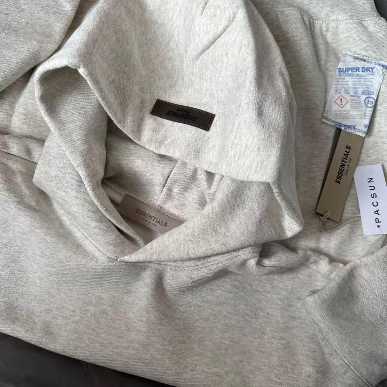 ESSENTIALS HOODIE (white oatmeal)
