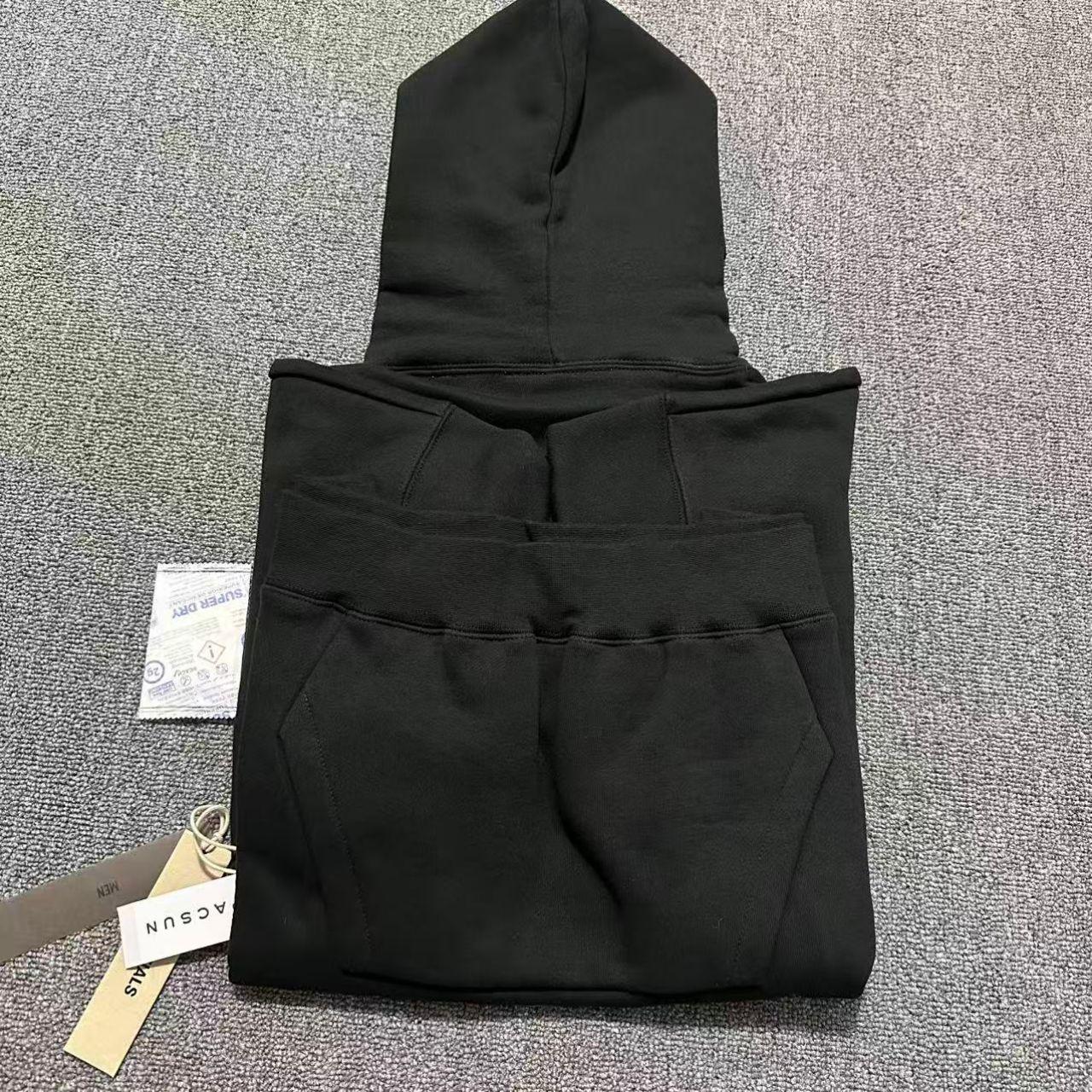 ESSENTIALS HOODIE (black)