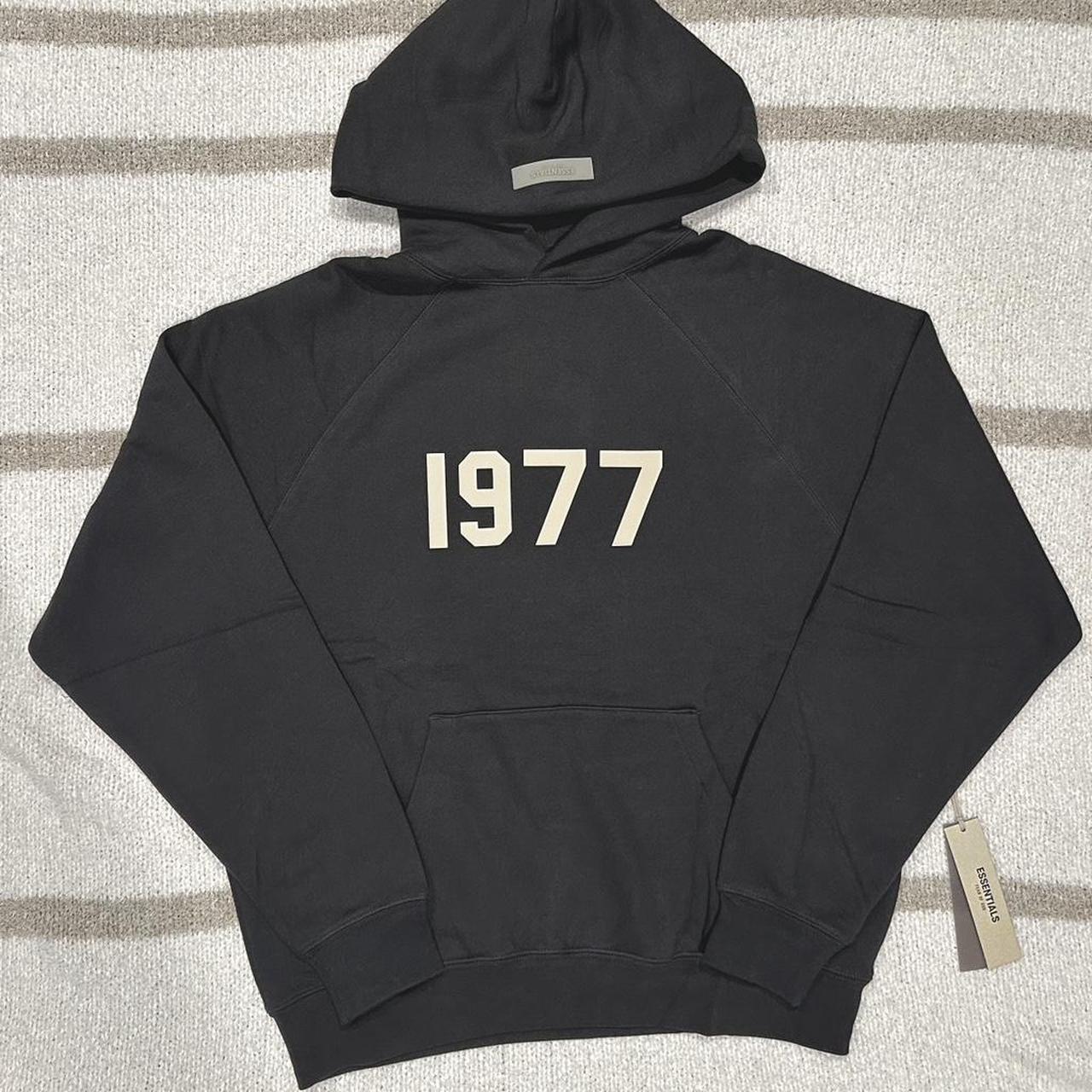 ESSENTIALS HOODIE (black 1997)